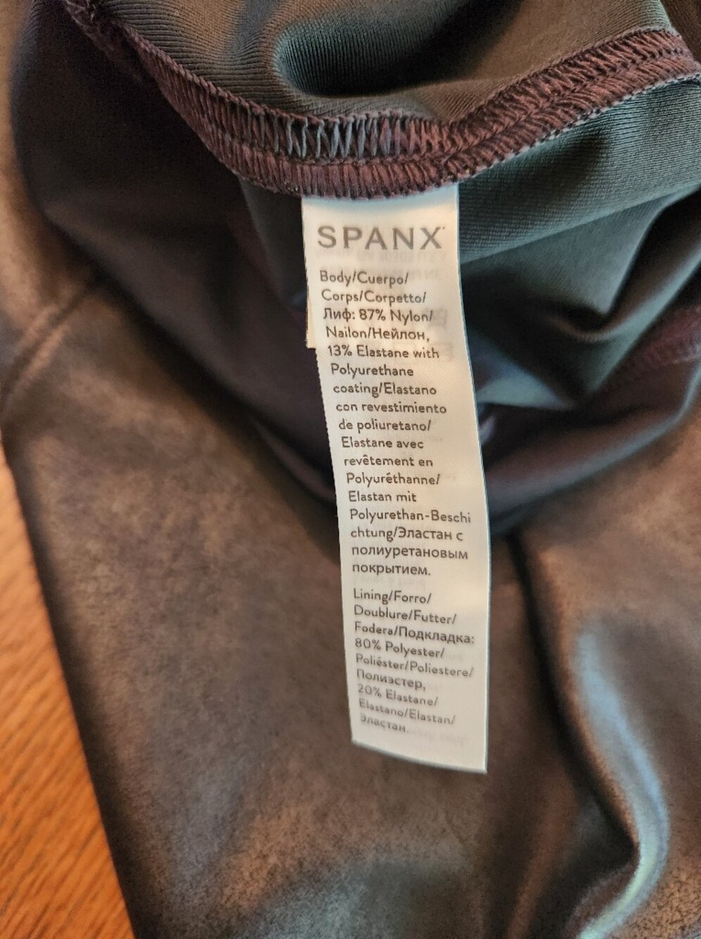 Spanx Faux Leather Pencil Skirt Black Size Large - Picture 4 of 5